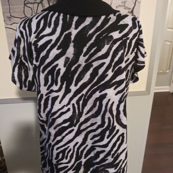 Animal Print Cowl Neck Sweater - Picture 5 of 5